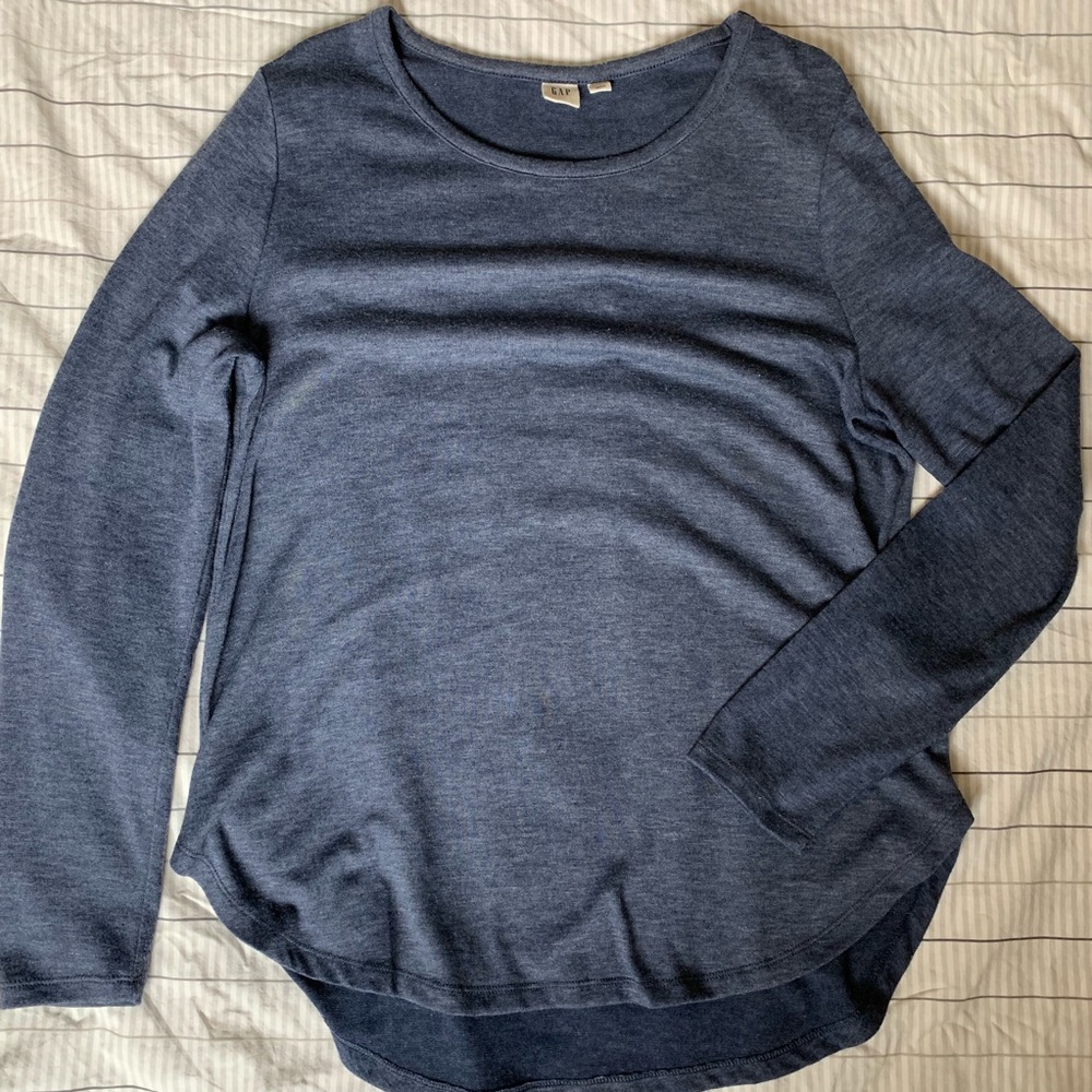 Gap long sleeve tunic style shirt